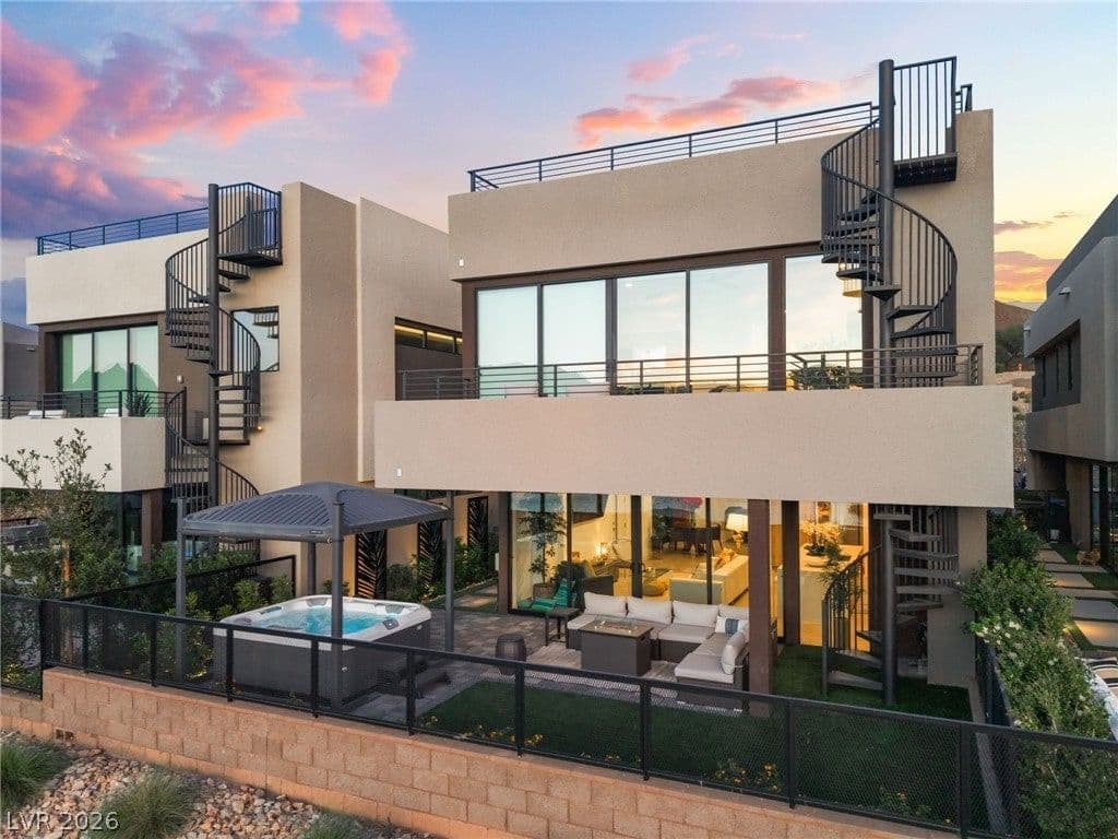 16 Heron Harbour Drive photo 2