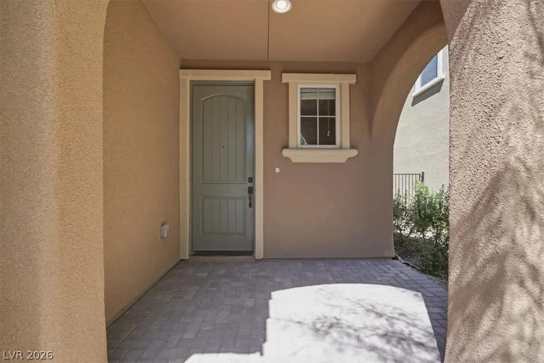 31 Berneri Drive photo 2