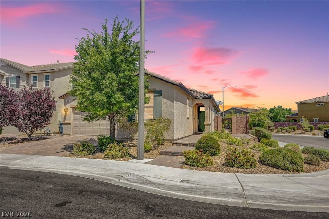 3086 Ripe Peak Lane photo 2