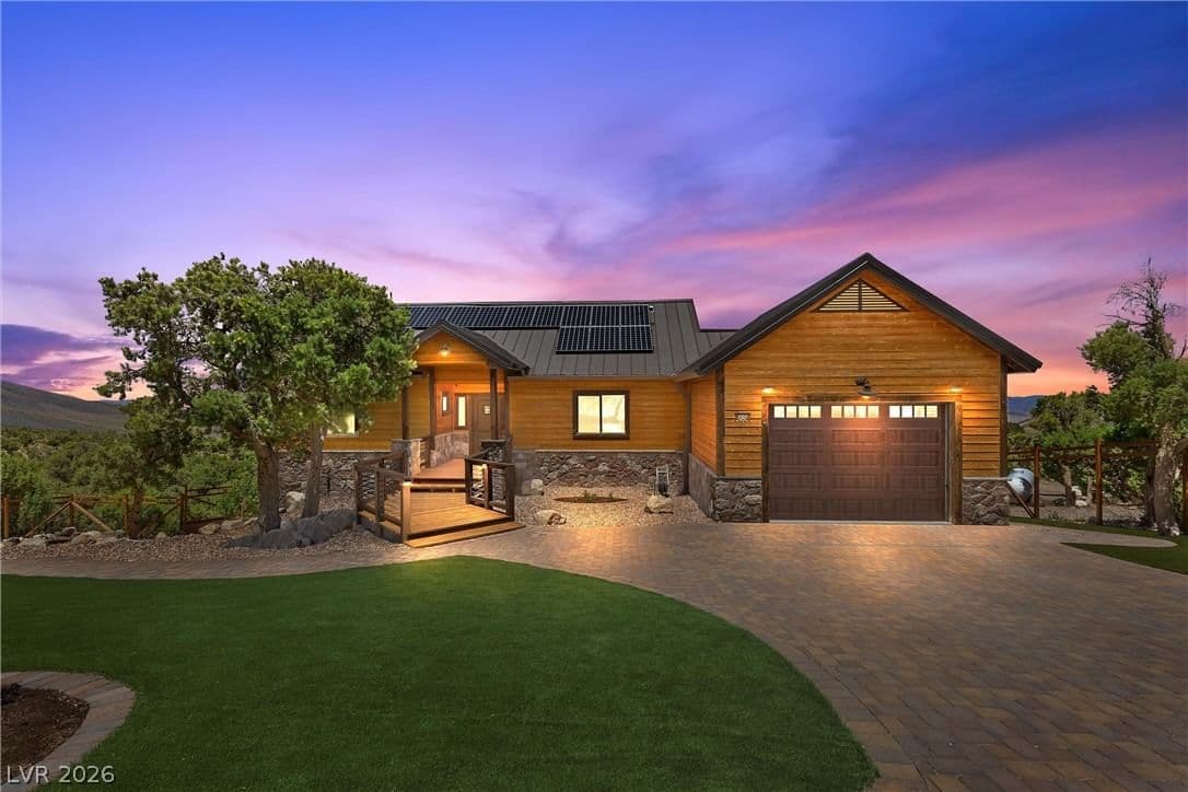 150 Wind Drift Place photo 2