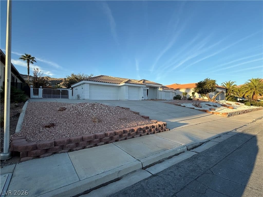 841 Lime Rock Road