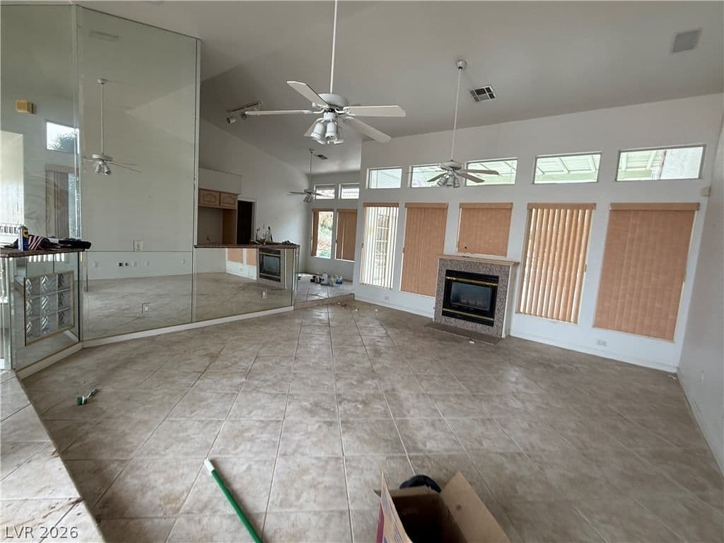 841 Lime Rock Road photo 2