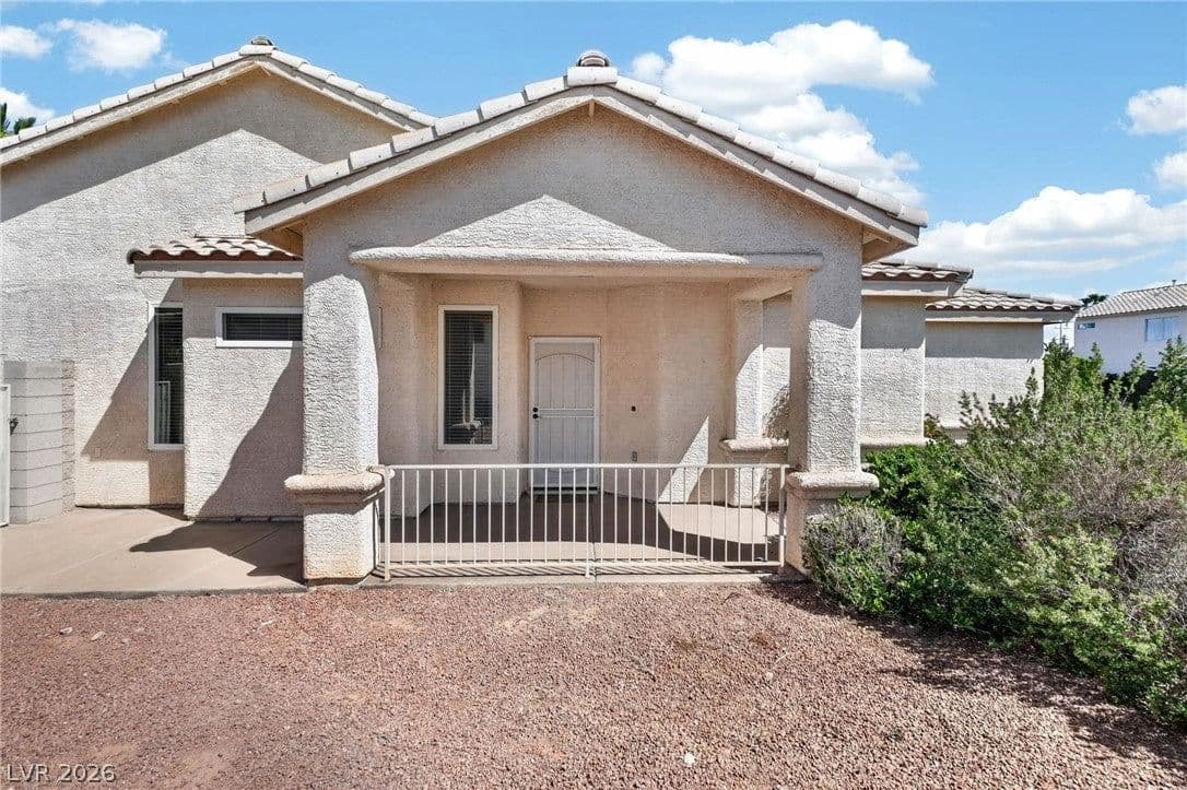 261 Ventana Heights Street photo 5