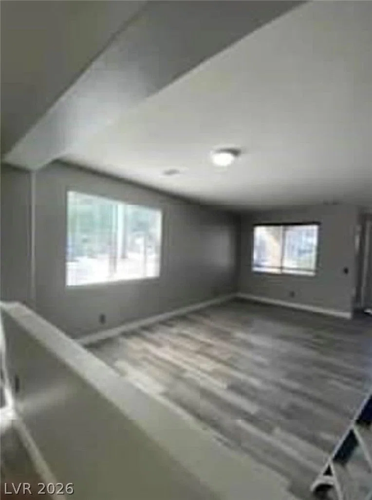 7349 Dolphine Crest Avenue photo 4