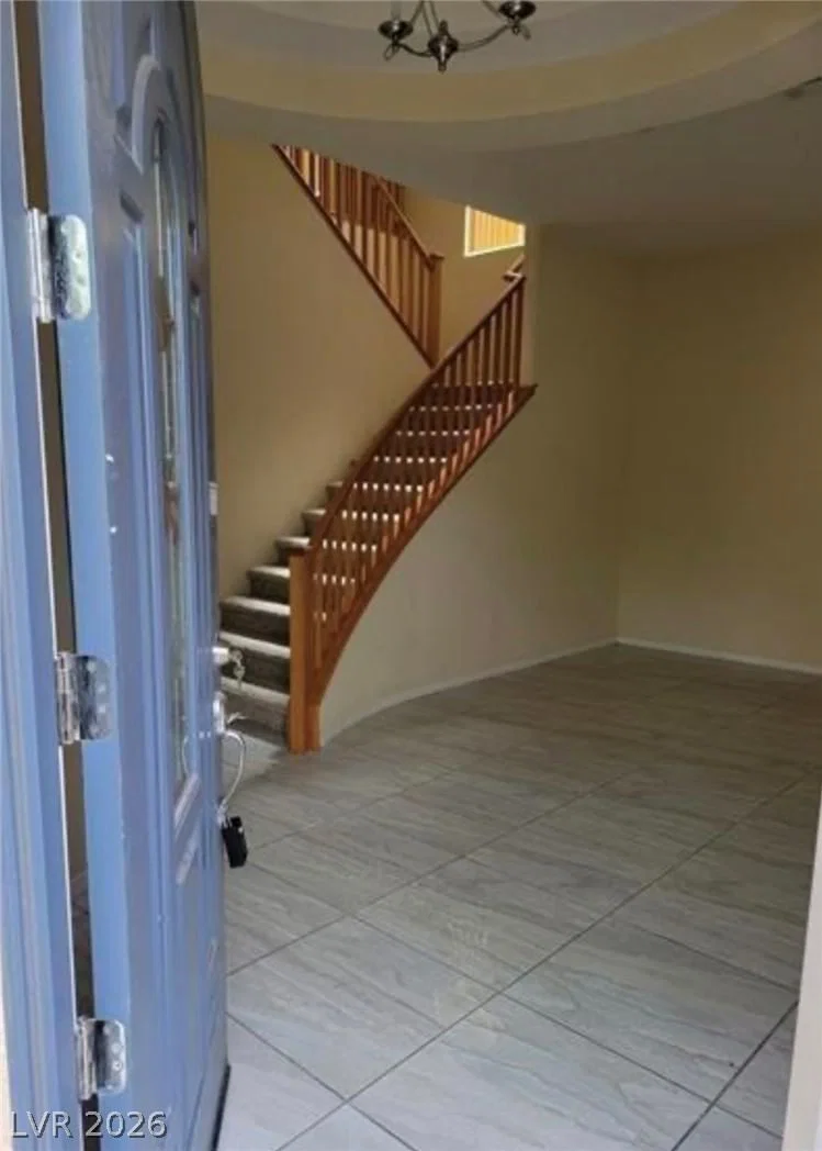 7711 Windy Meadow Avenue photo 3
