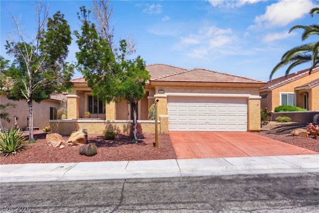 2812 Goldcreek Street photo 2