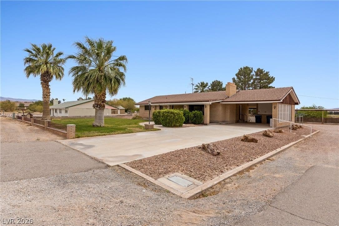 1665 Whipple Avenue photo 4
