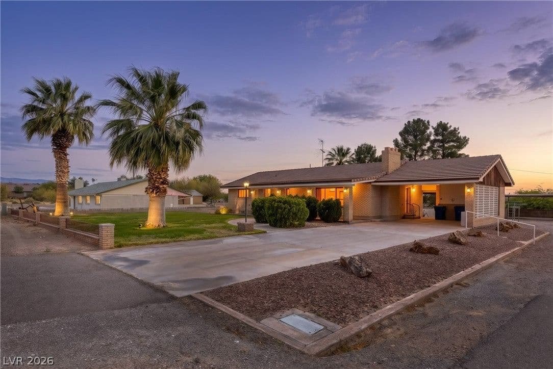 1665 Whipple Avenue photo 3