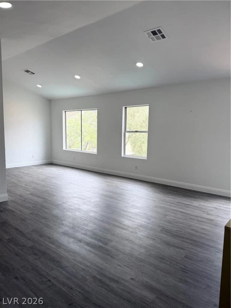 9412 Sierra Summit Avenue photo 4