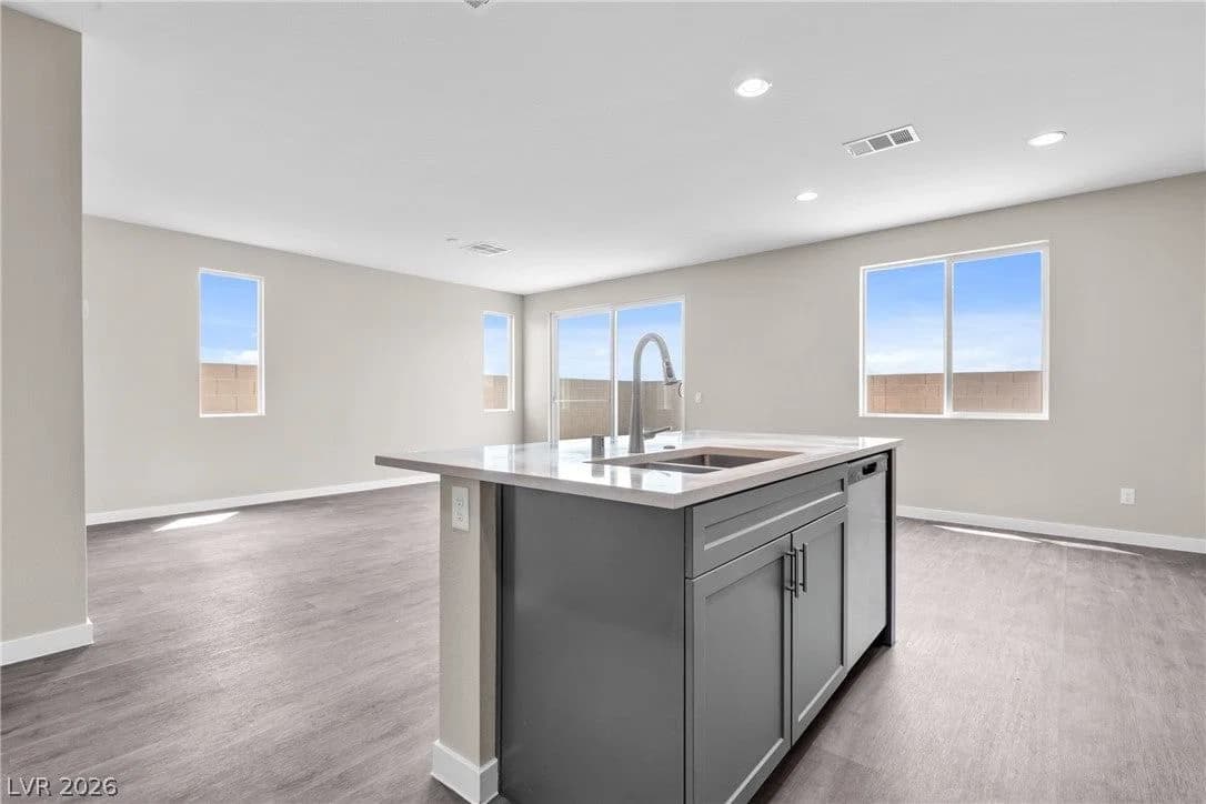 10531 Tranquil Cove Court photo 5