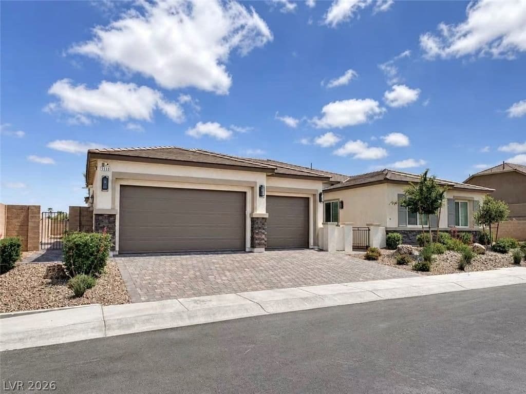5569 Artex Avenue photo 3