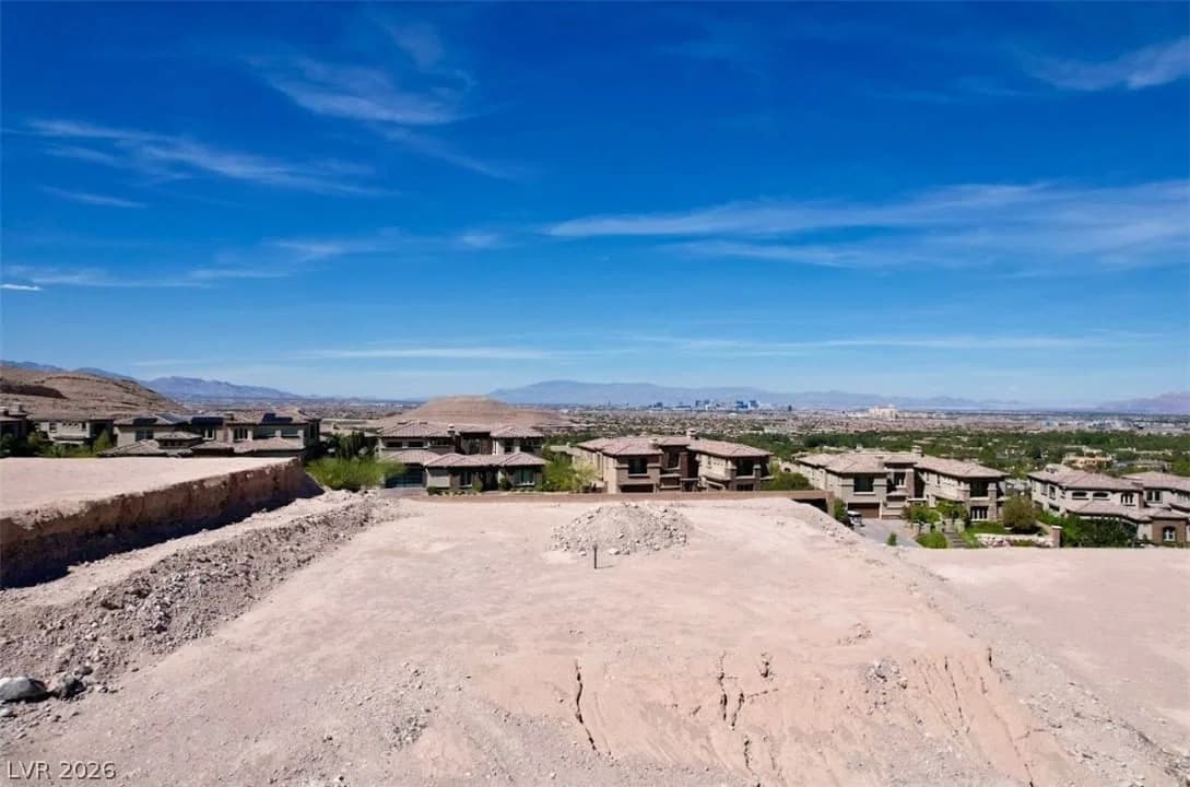30 Mountain View Drive photo 2