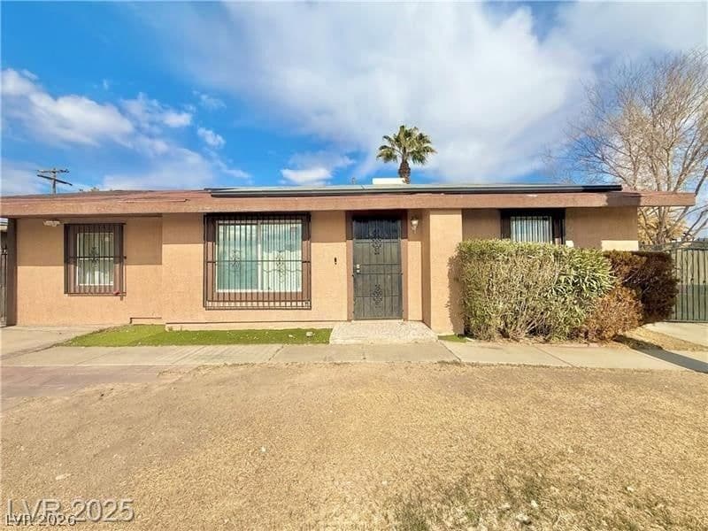3209 El Morro Avenue