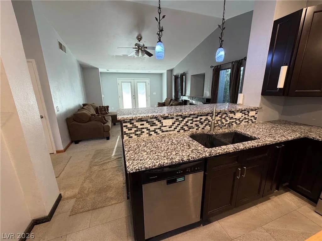 5033 Crystal Breeze Lane photo 5