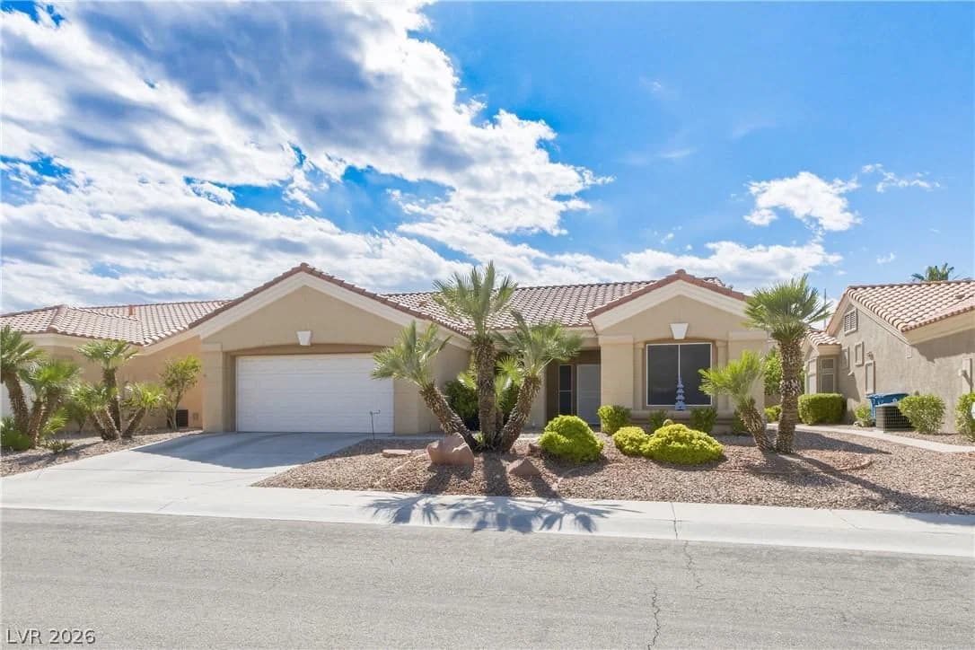 2121 Red Dawn Sky Street