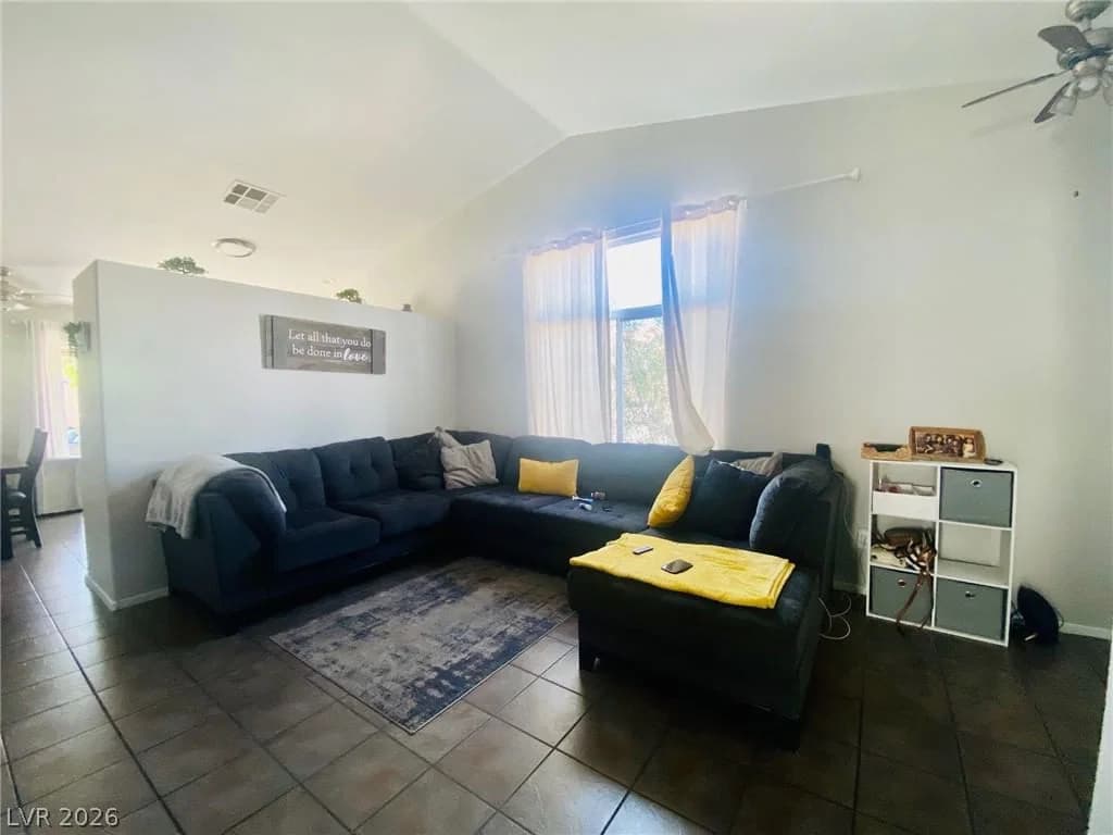 4441 Ivory Jade Avenue photo 5