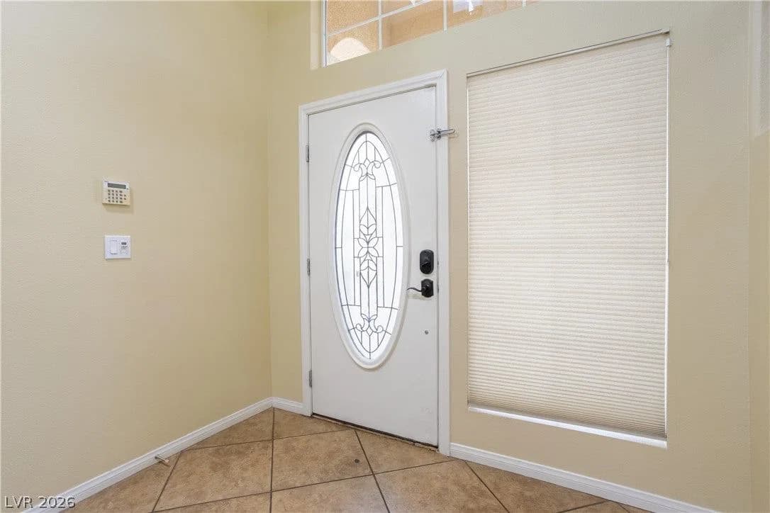 8467 BISMARK SAPPHIRE Street photo 5