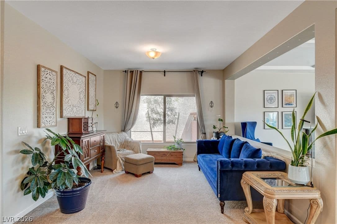 6775 Stella Rosa Court photo 5