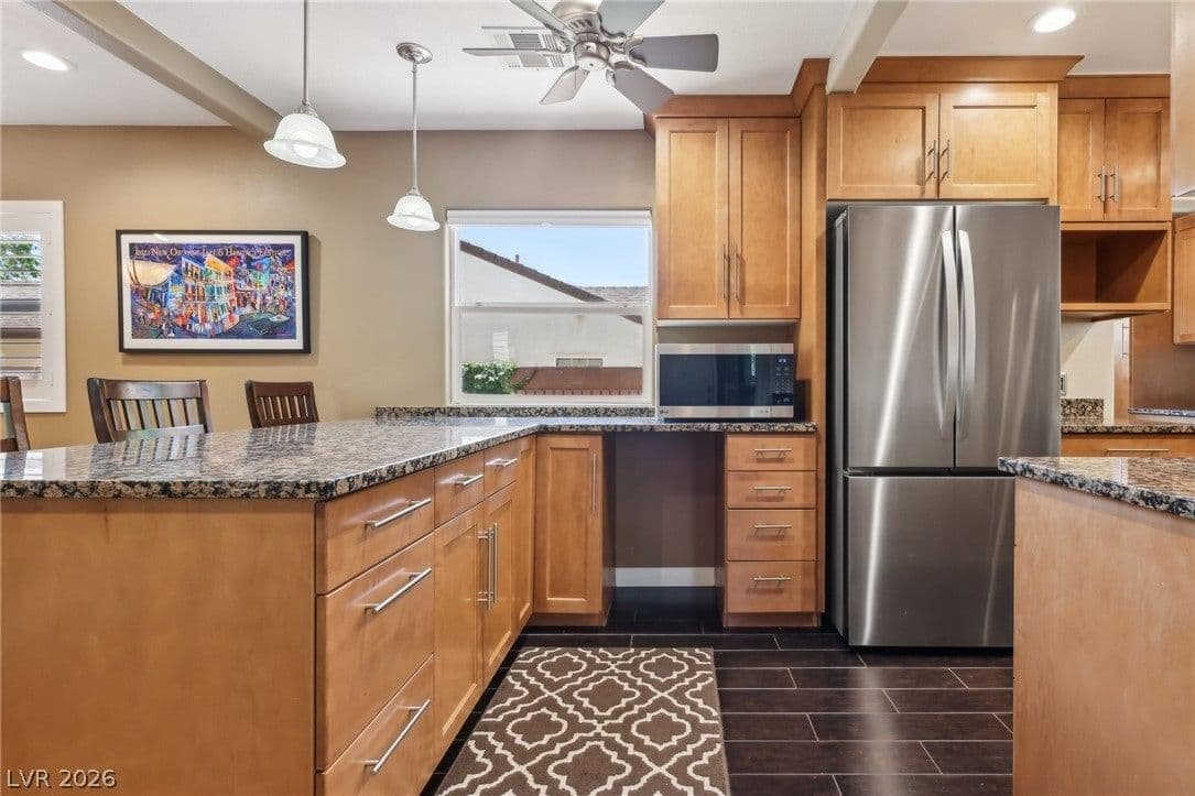639 I Avenue photo 4