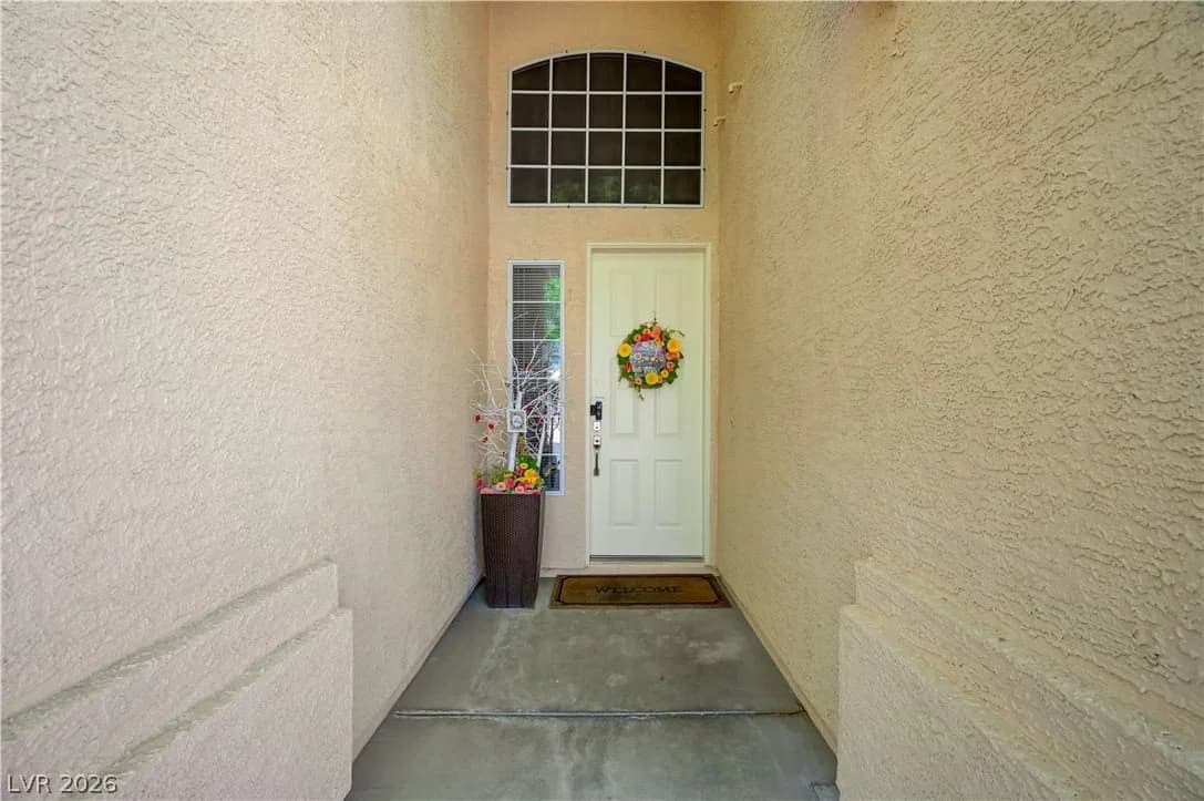 1723 Fall Pointe Court photo 5