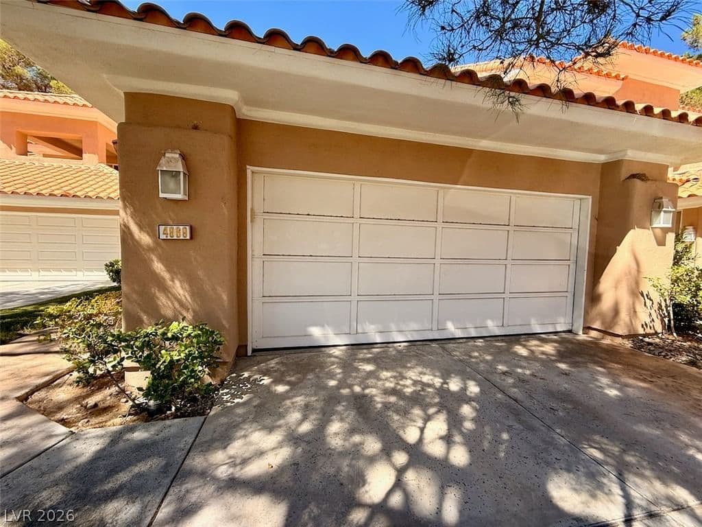 4969 Jeremy Drive photo 2