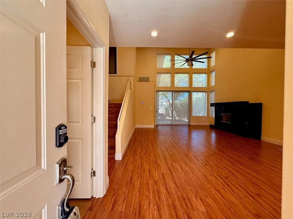 4969 Jeremy Drive photo 4