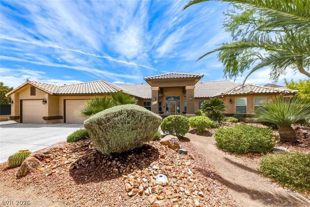 8645 Bright Angel Way
