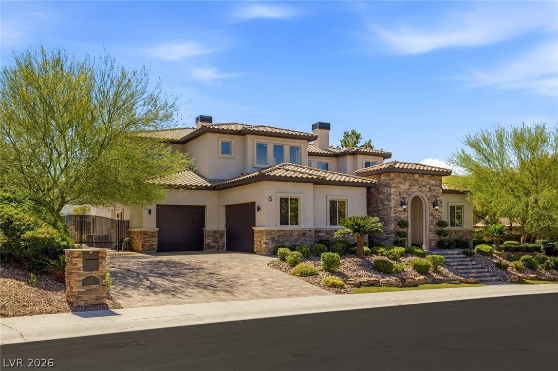 5 Ayden Drive photo 2