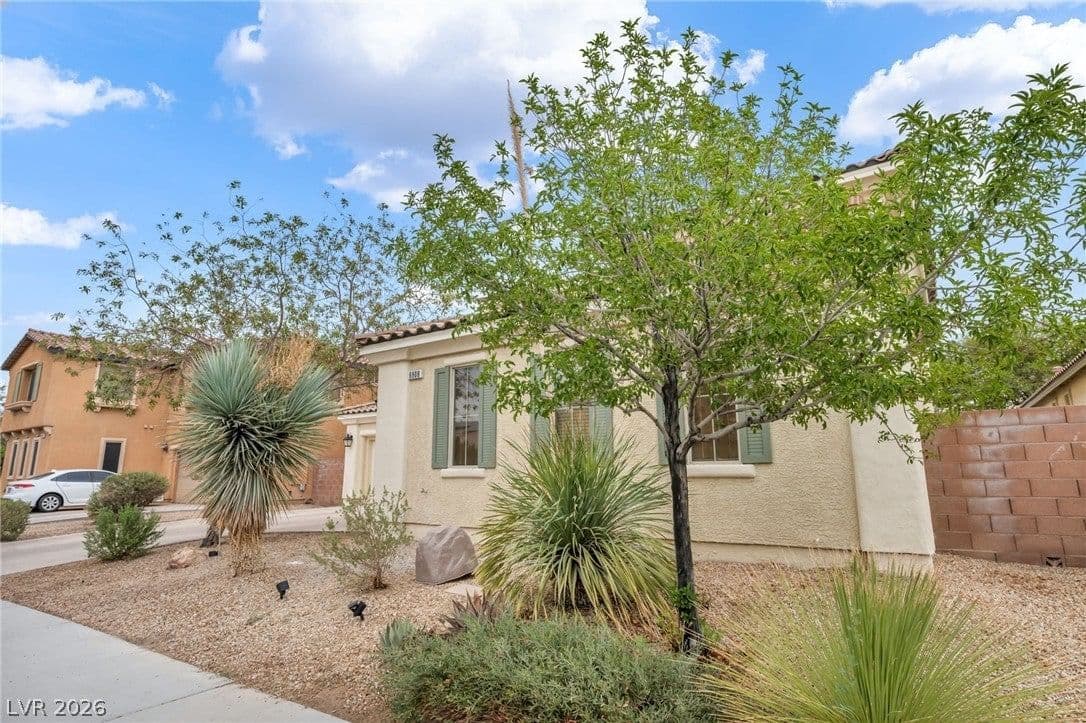 6908 Forest Gate Street photo 3