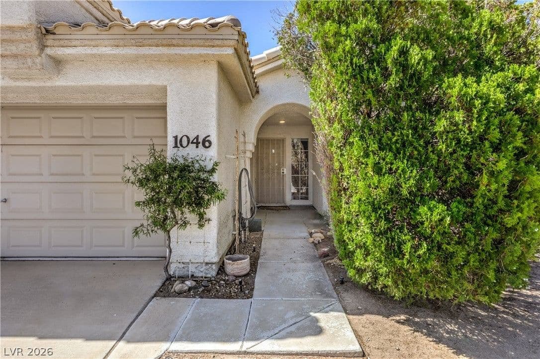 1046 Armillaria Street photo 3