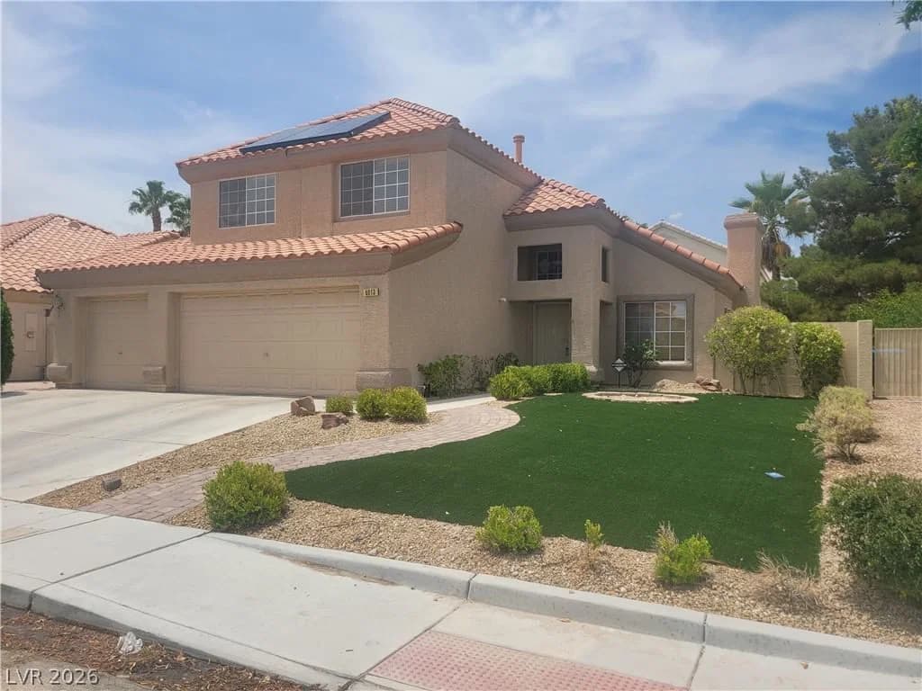 4013 Forest Knoll Lane
