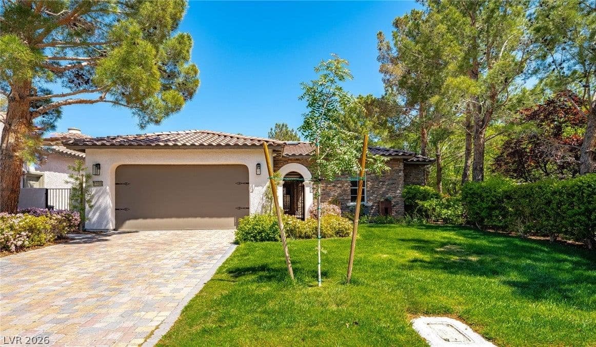 11846 WATERFORD CASTLE Court