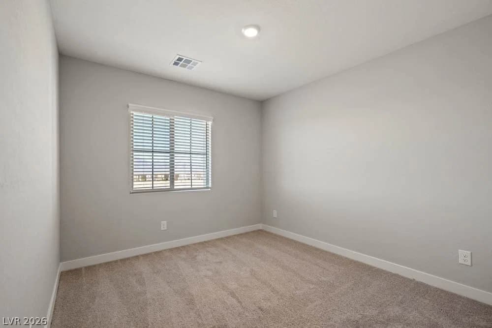 10688 Roselawn Avenue photo 5