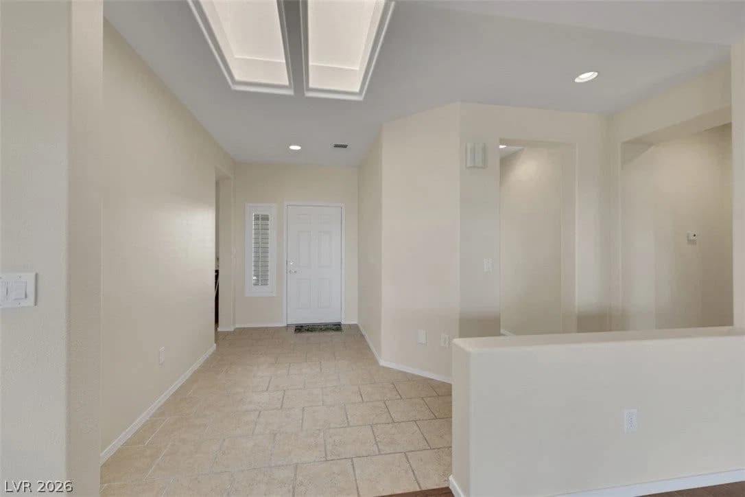 2093 Mountain City Street photo 5