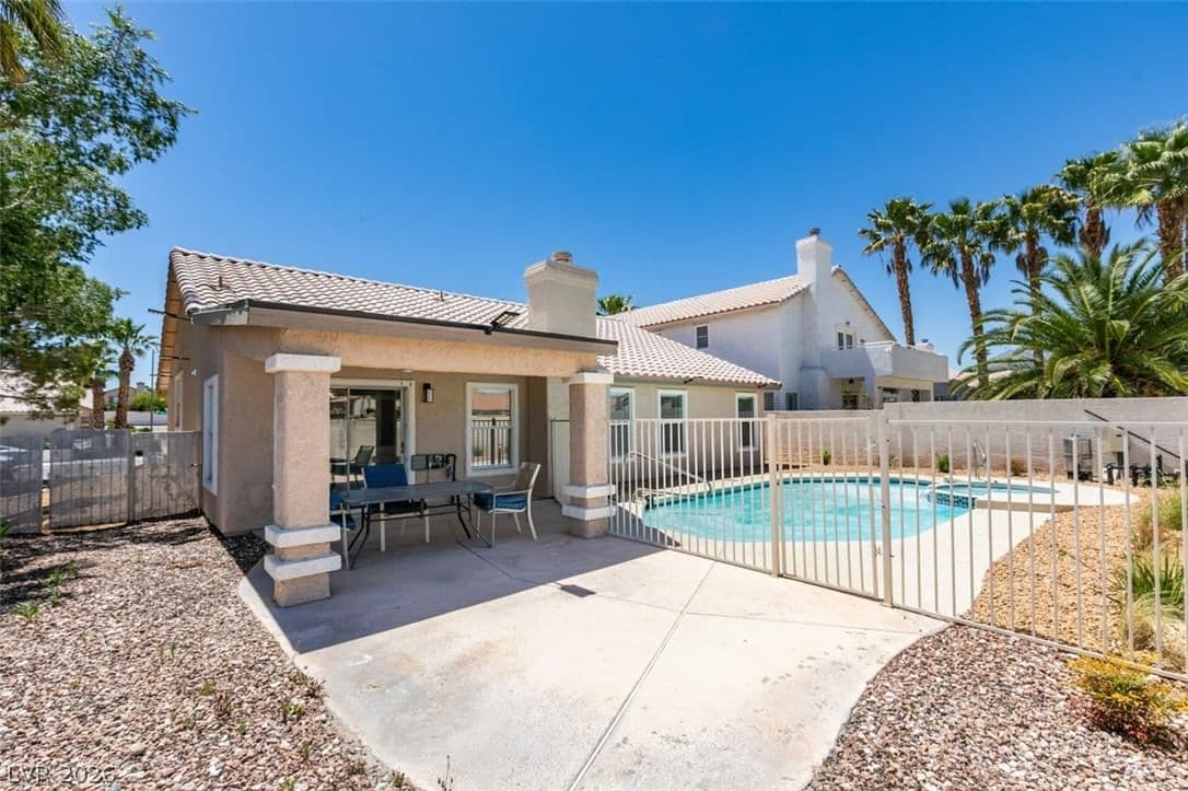 7824 Villa Finestra Drive photo 5