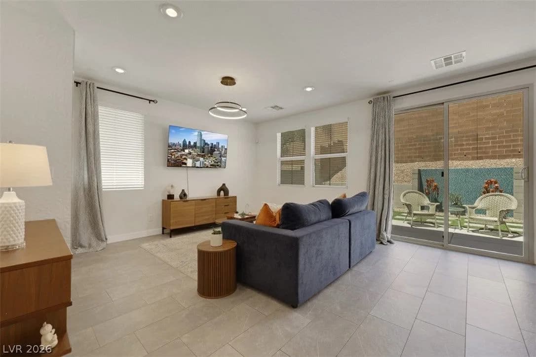 10454 Bay Ginger Lane photo 2