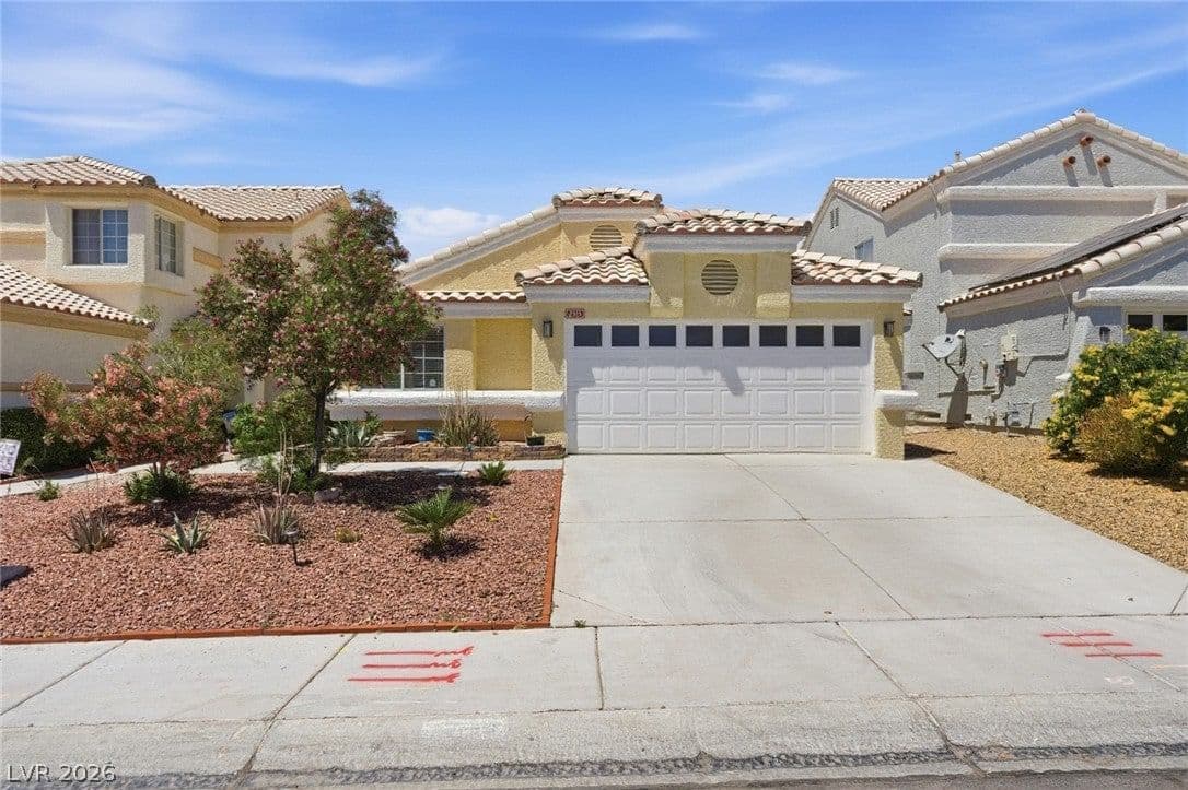 2313 Diamondback Drive