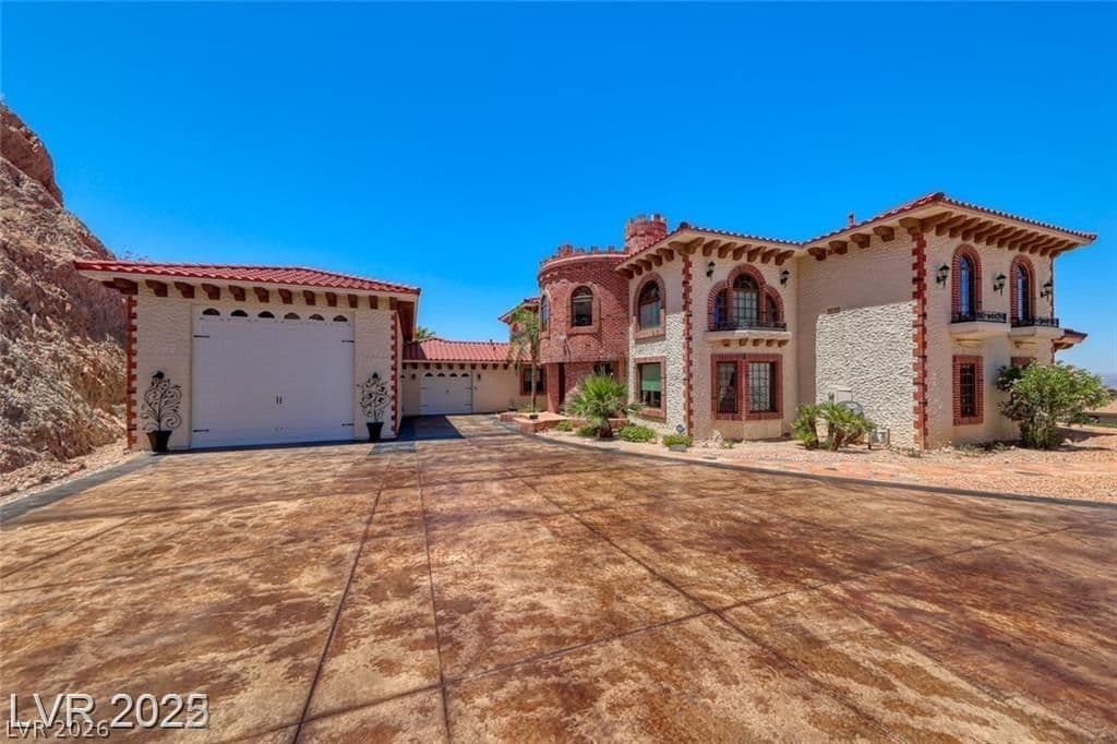 220 Hallett Cove photo 4