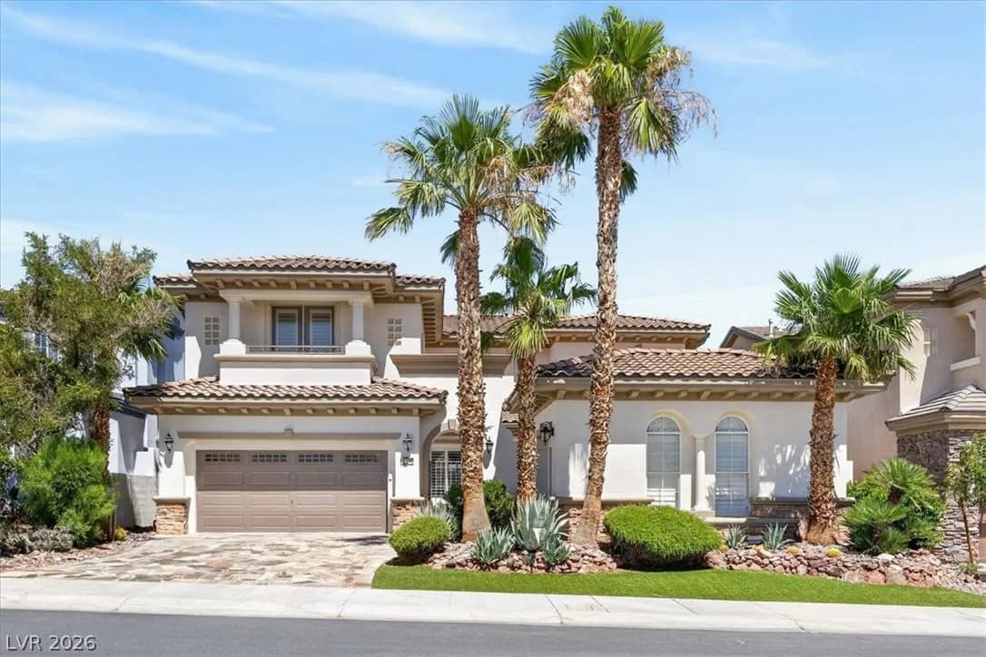 2122 Country Cove Court photo 2