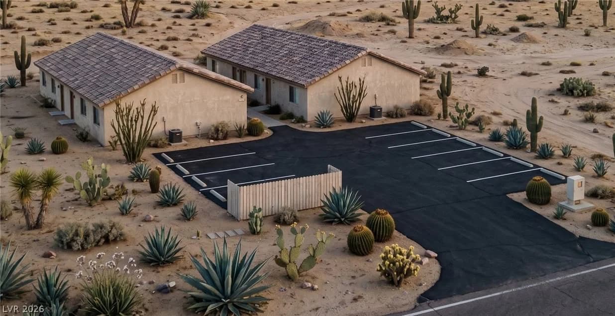 1100 Sixshooter AVE