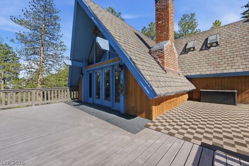 4065 Mont Blanc Way photo 3