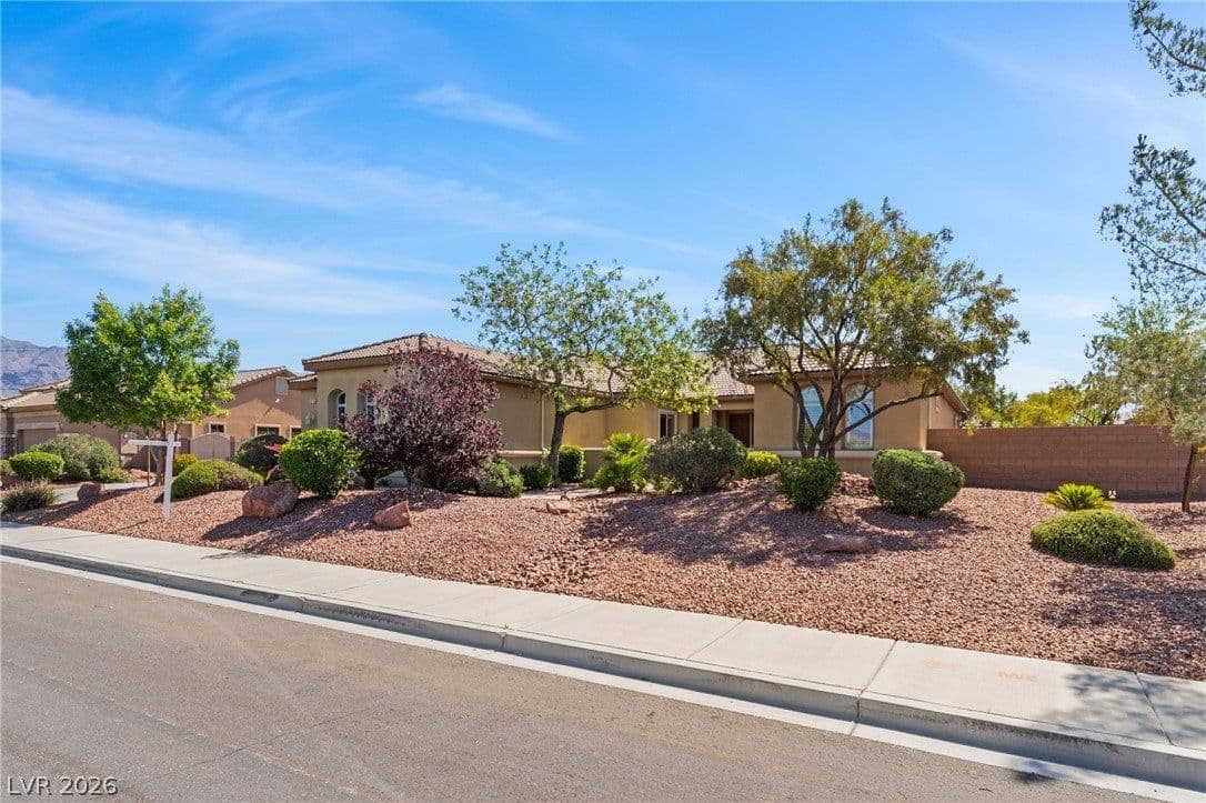 8370 Unicorn Street photo 4