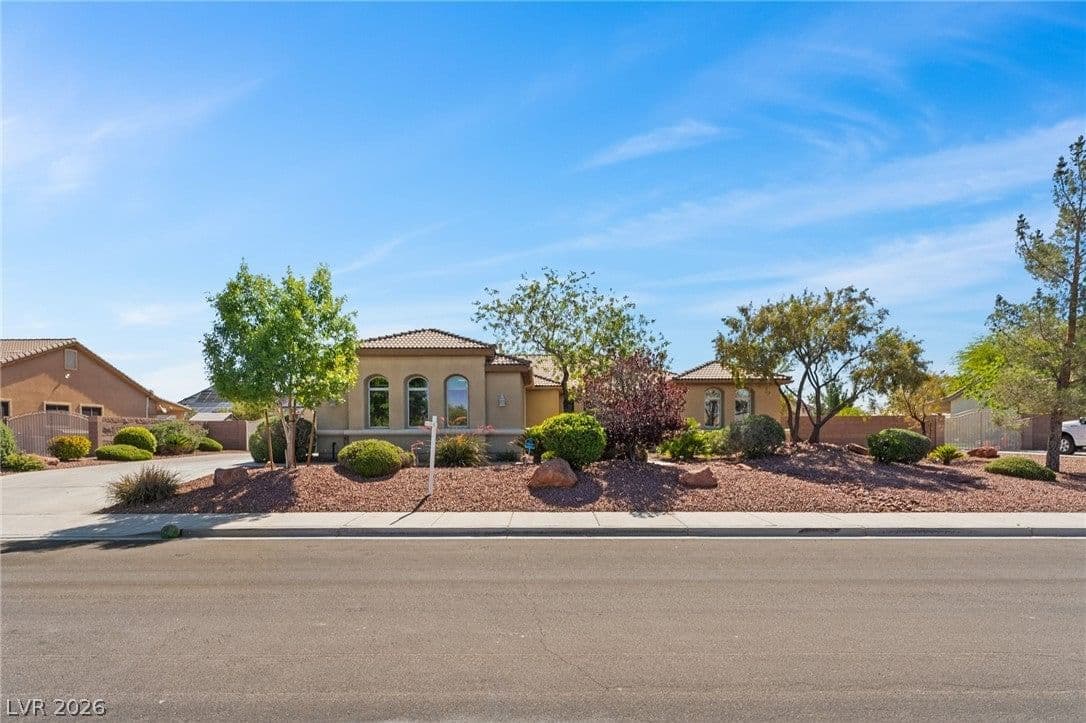 8370 Unicorn Street photo 3