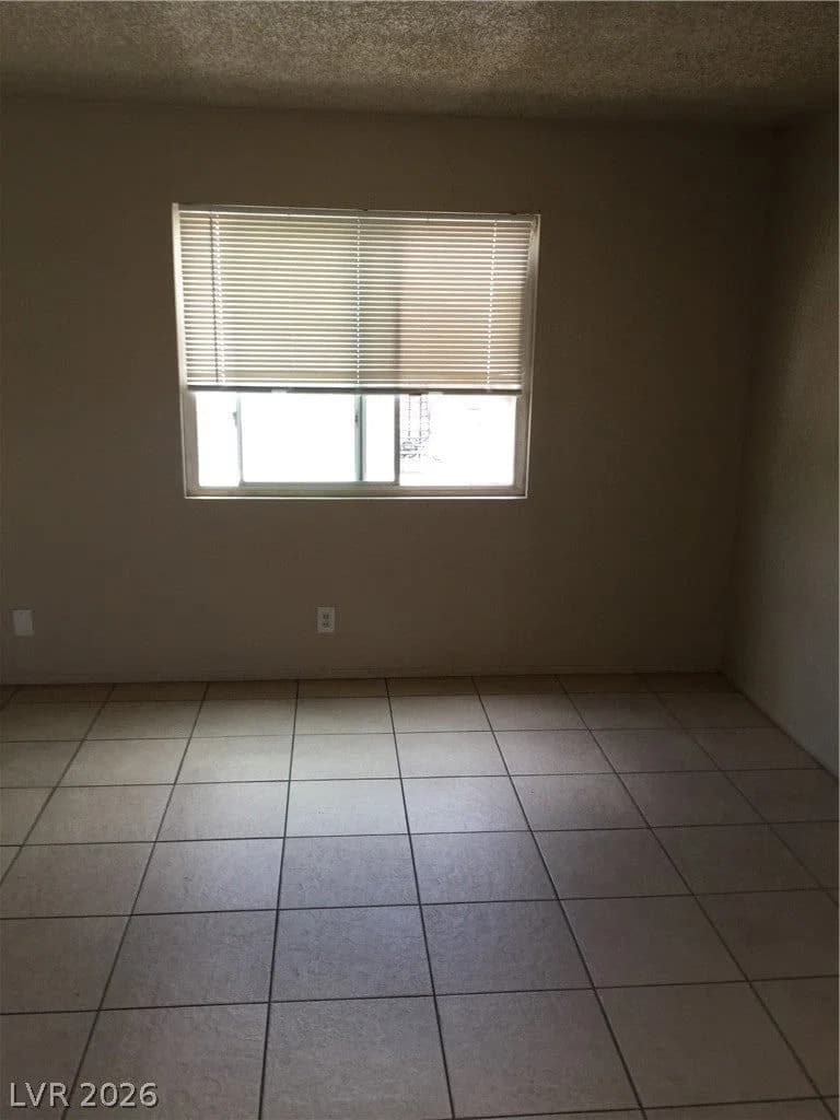 509 McKellar Circle photo 4