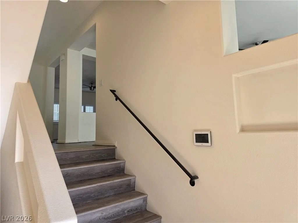 9739 Fox Estate Street photo 5
