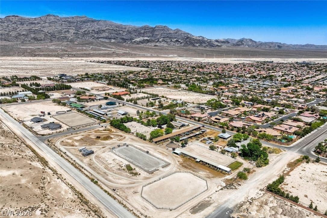 5 Acres Horse Dr & Torrey Pines Dr & Guy Ave Drive