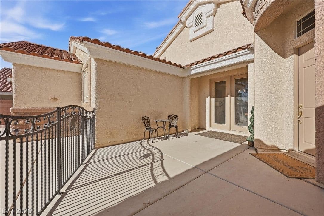 10419 Apples Eye Street photo 3