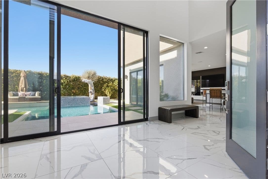 2790 La Bella Court photo 5