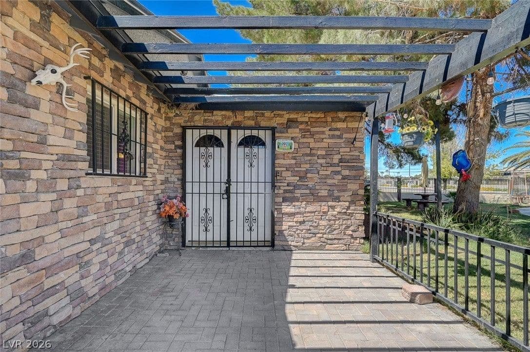 1555 Bledsoe Lane