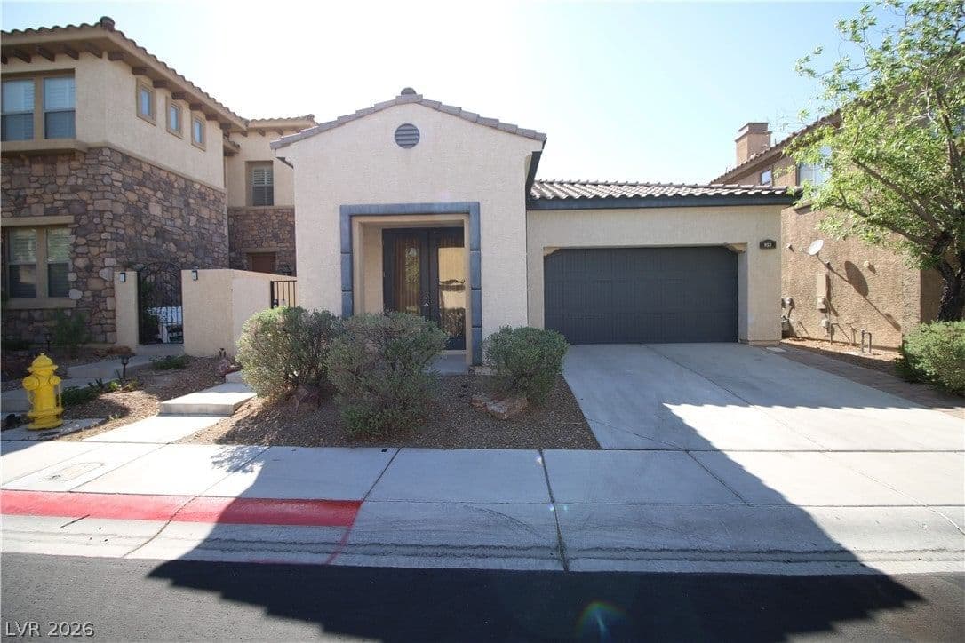 953 Via Stellato Street
